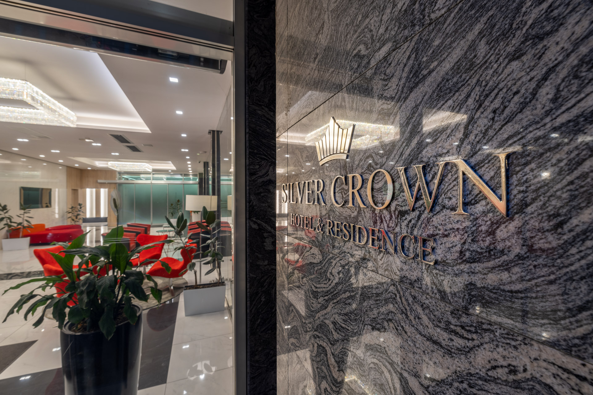 Silver Crown Hotel & Residence